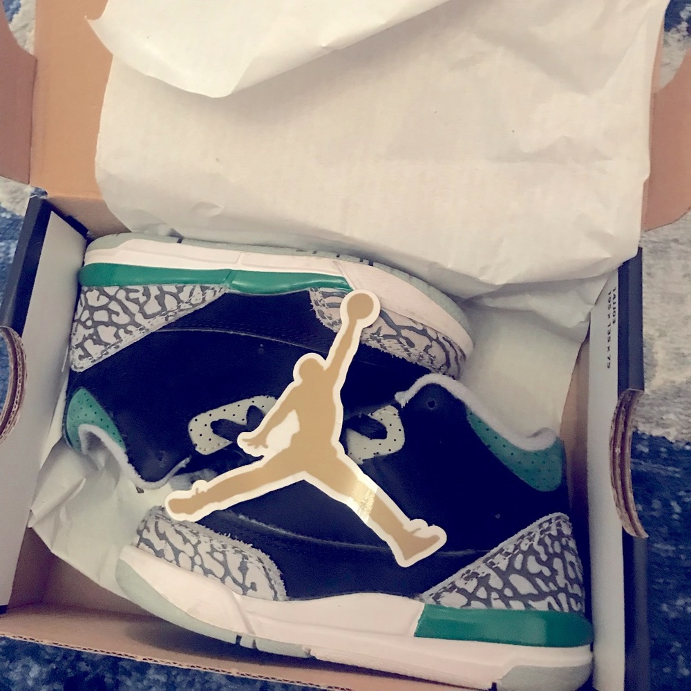 Jordan 3 Retro TD Pine Green Toddler sz 6C